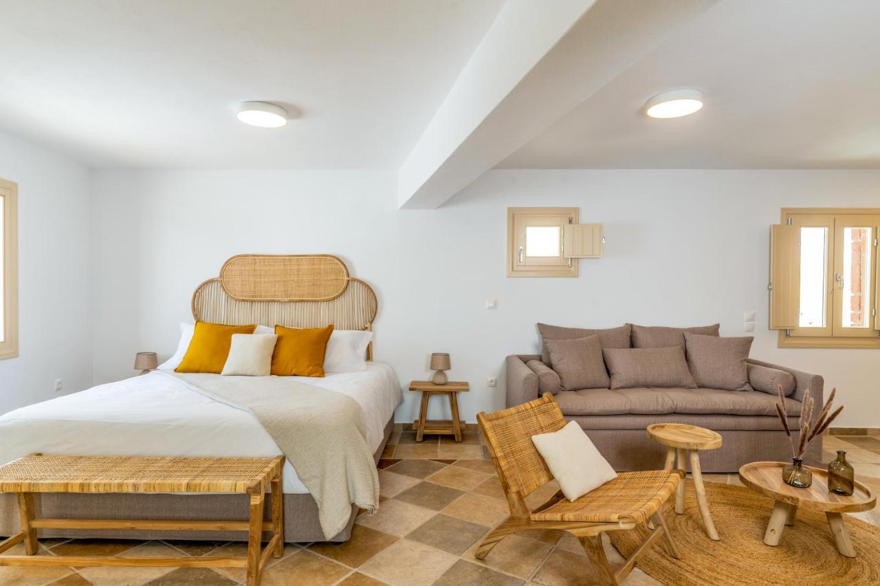 Vacay Suites Фиростефани Екстериор снимка
